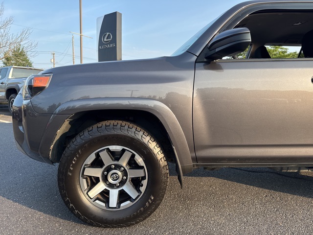 2018 Toyota 4Runner TRD Off-Road photo 36