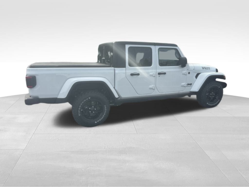 2025 Jeep Gladiator Willys photo 6