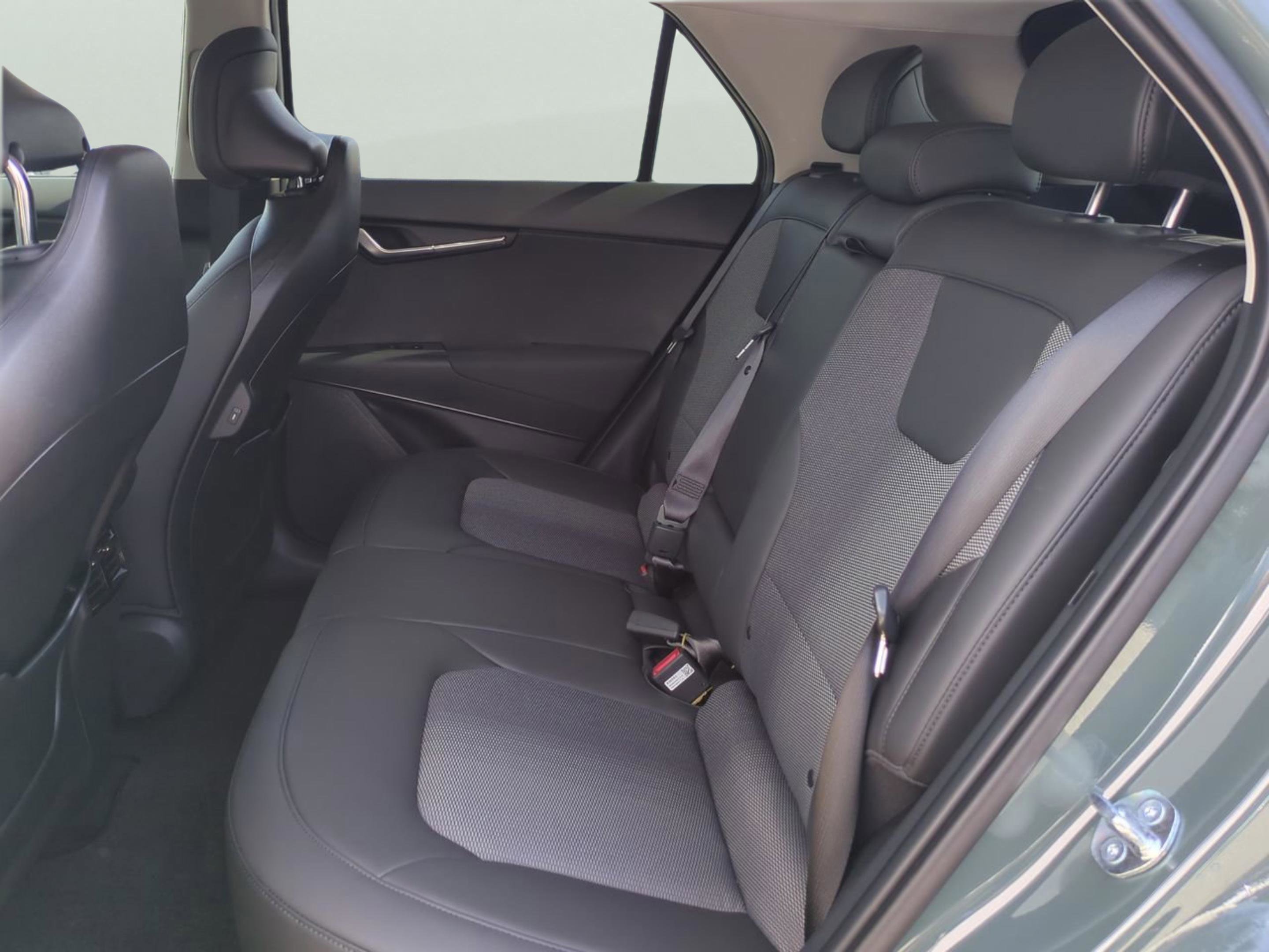 2025 Kia Niro EV Wind photo 15