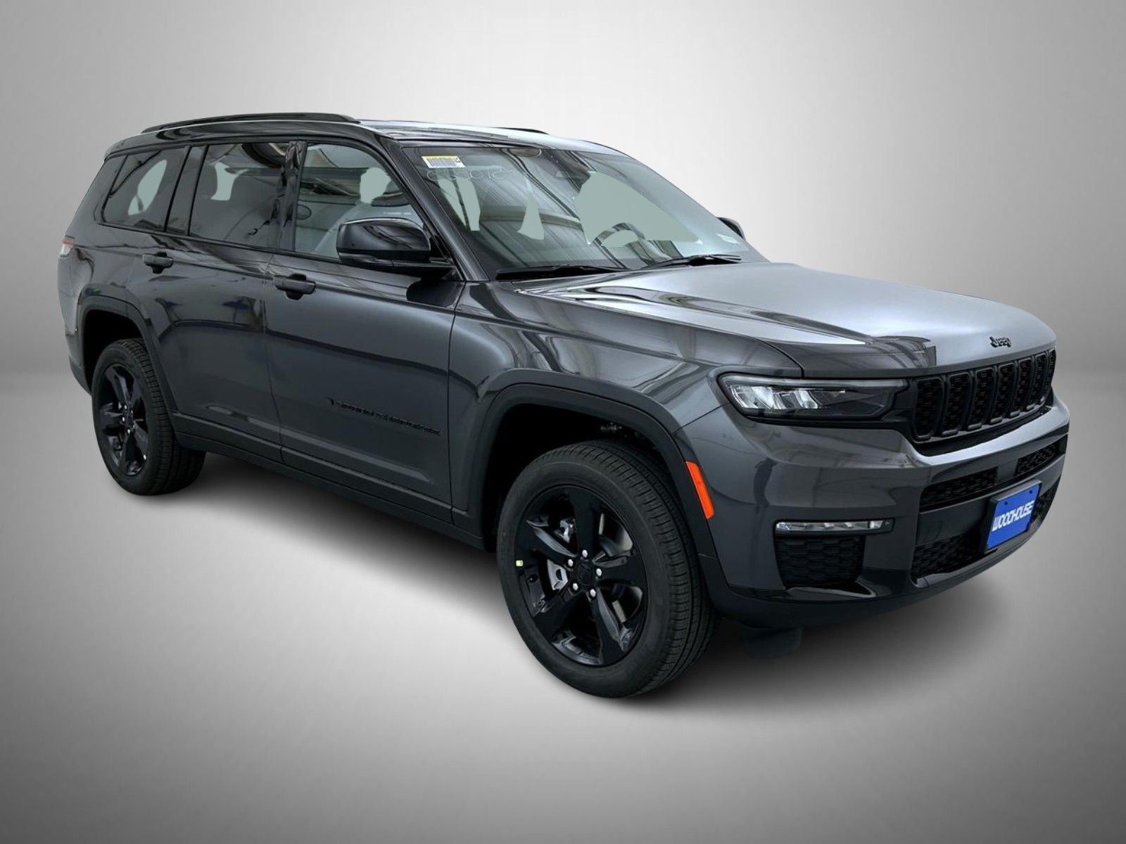 2025 Jeep Grand Cherokee Limited photo 3