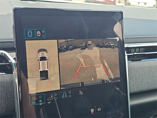 2026 Gmc Sierra EV photo 4