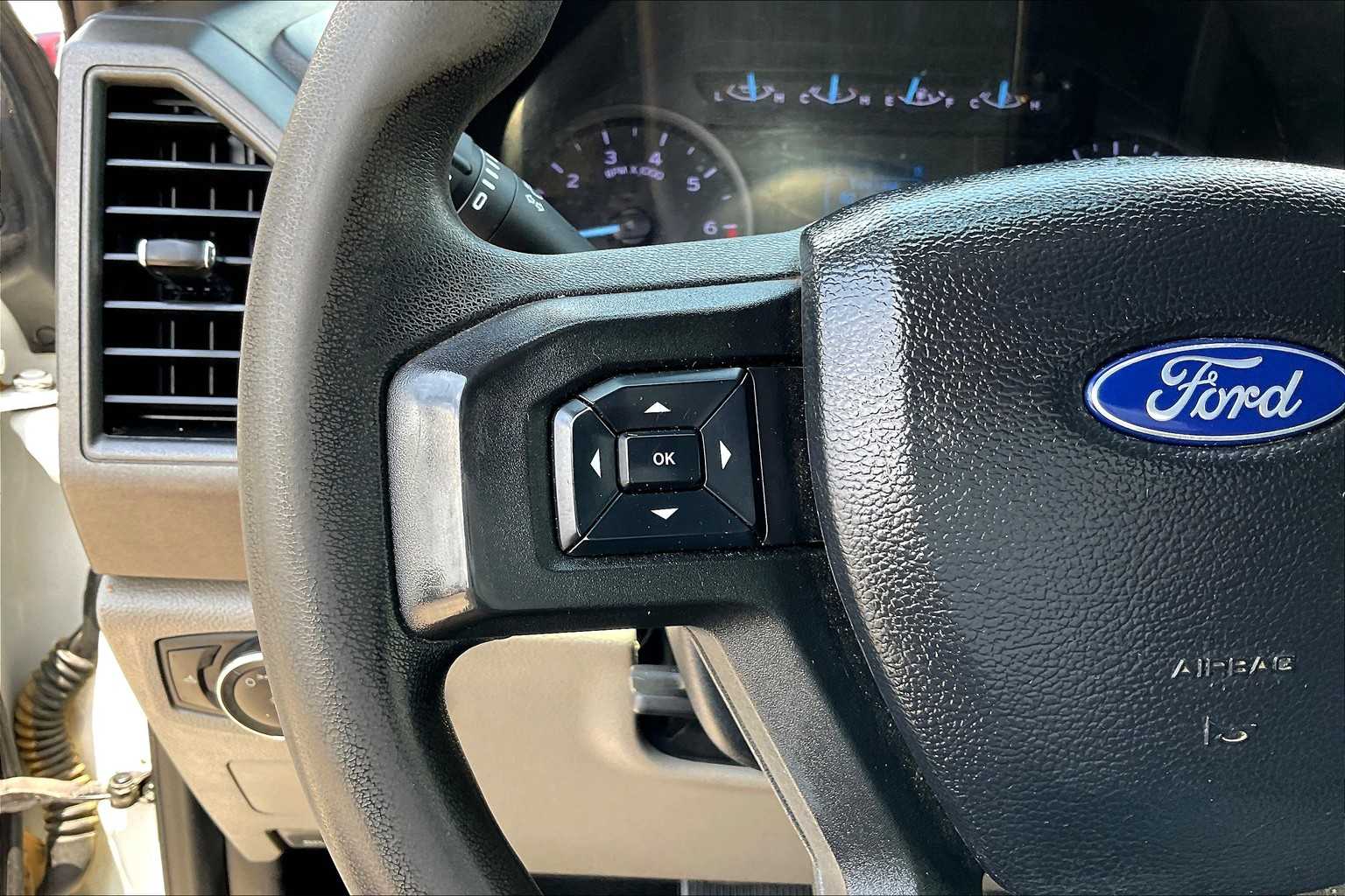 2021 Ford F-350 XL photo 21