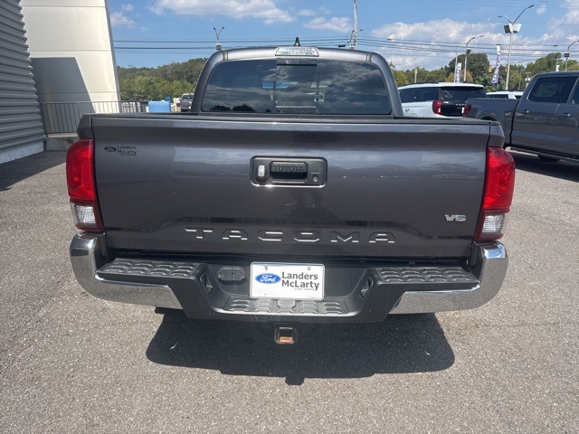 2021 Toyota Tacoma SR5 V6 photo 3