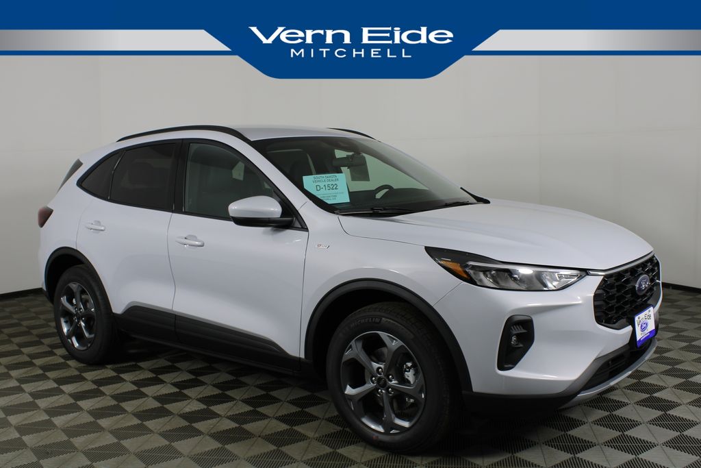 2026 Ford Escape ST-Line Select's photo