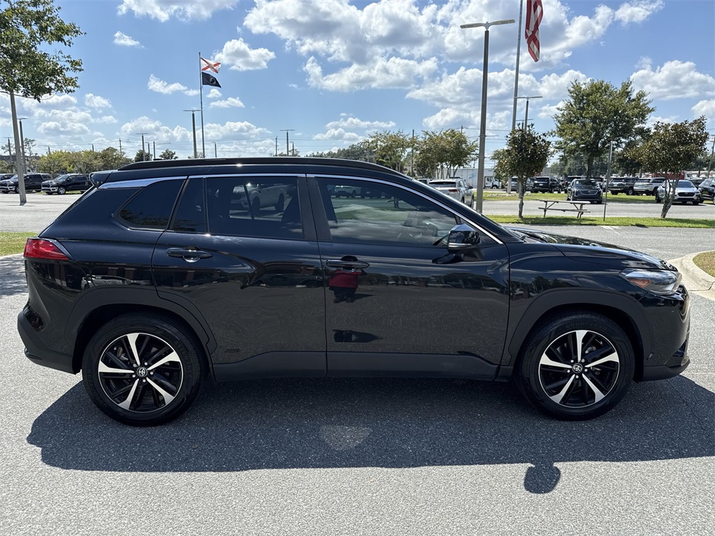 2023 Toyota Corolla Hybrid XSE photo 2