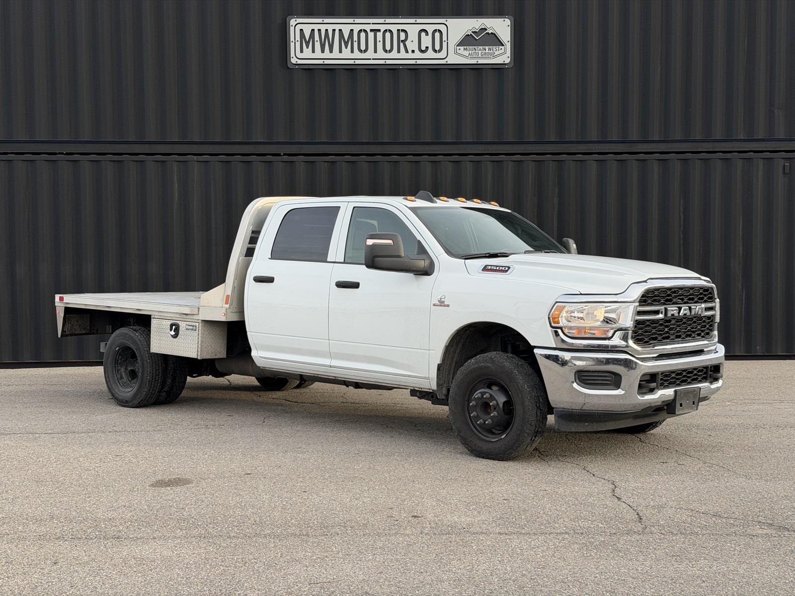 2024 RAM Ram 3500 Chassis Cab Tradesman's photo