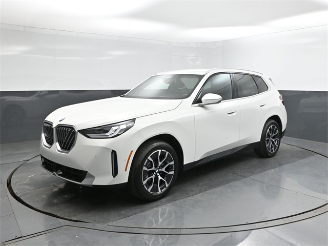 2026 BMW X3 30's photo