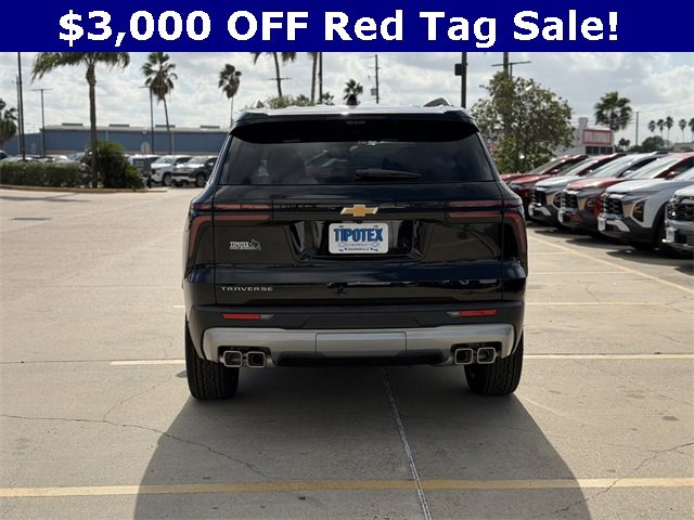 2026 Chevrolet Traverse photo 4