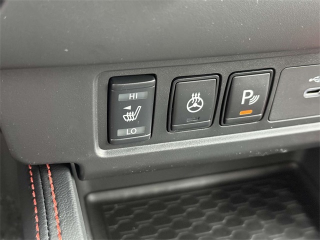 2025 Nissan Frontier PRO-4X photo 11