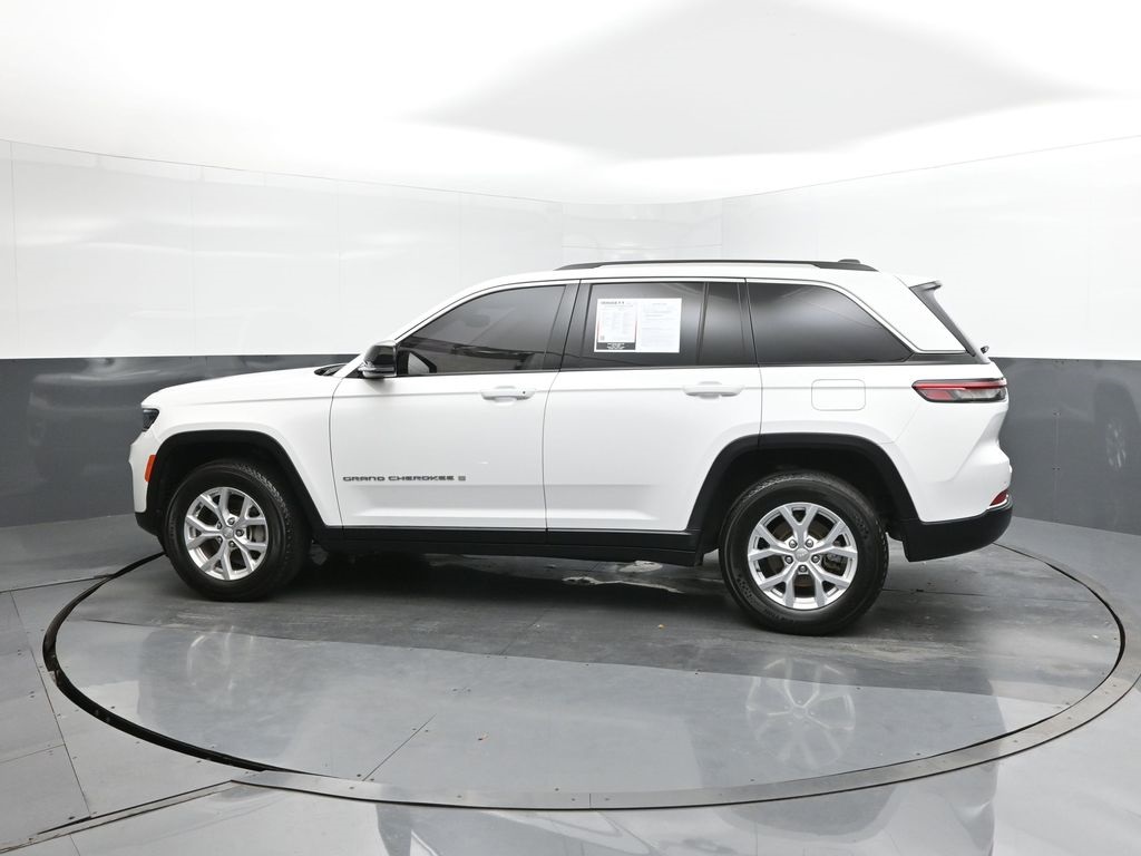2023 Jeep Grand Cherokee Limited photo 2