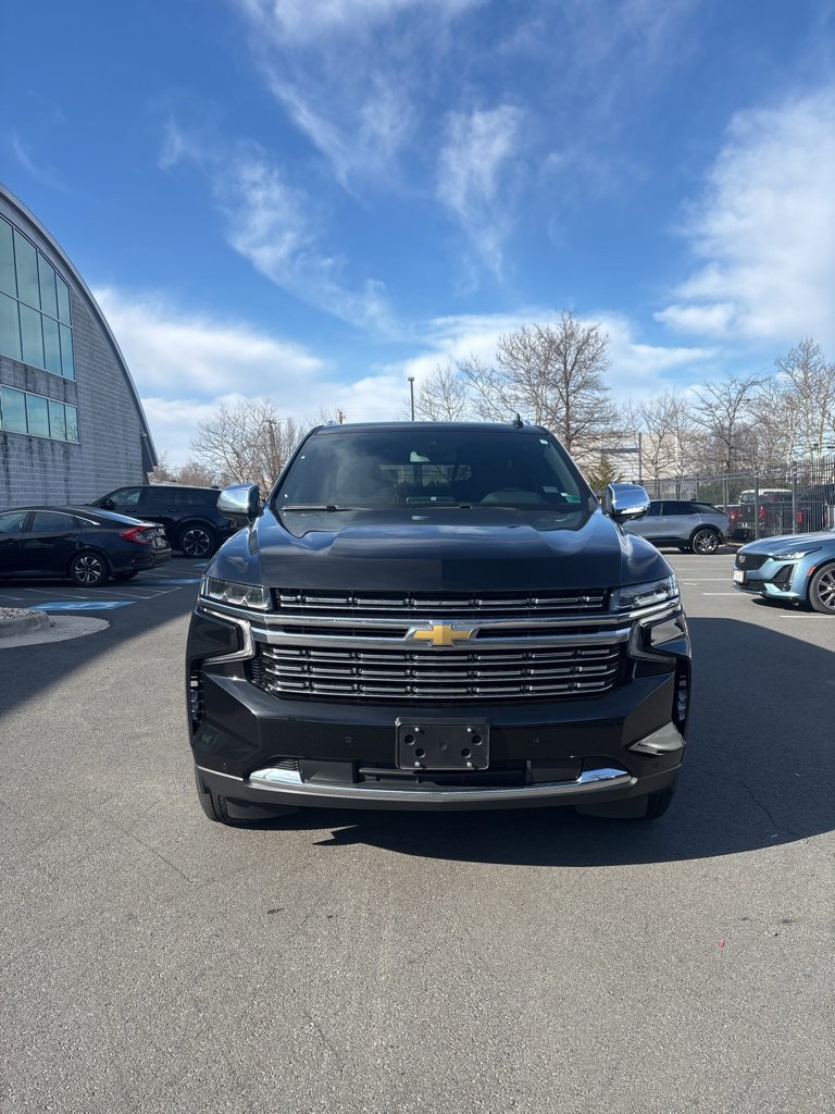 2024 Chevrolet Suburban Premier's photo