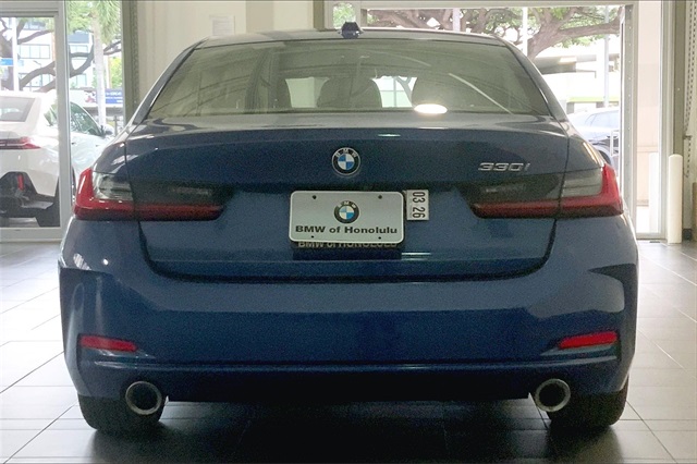 2023 Bmw 330i photo 4