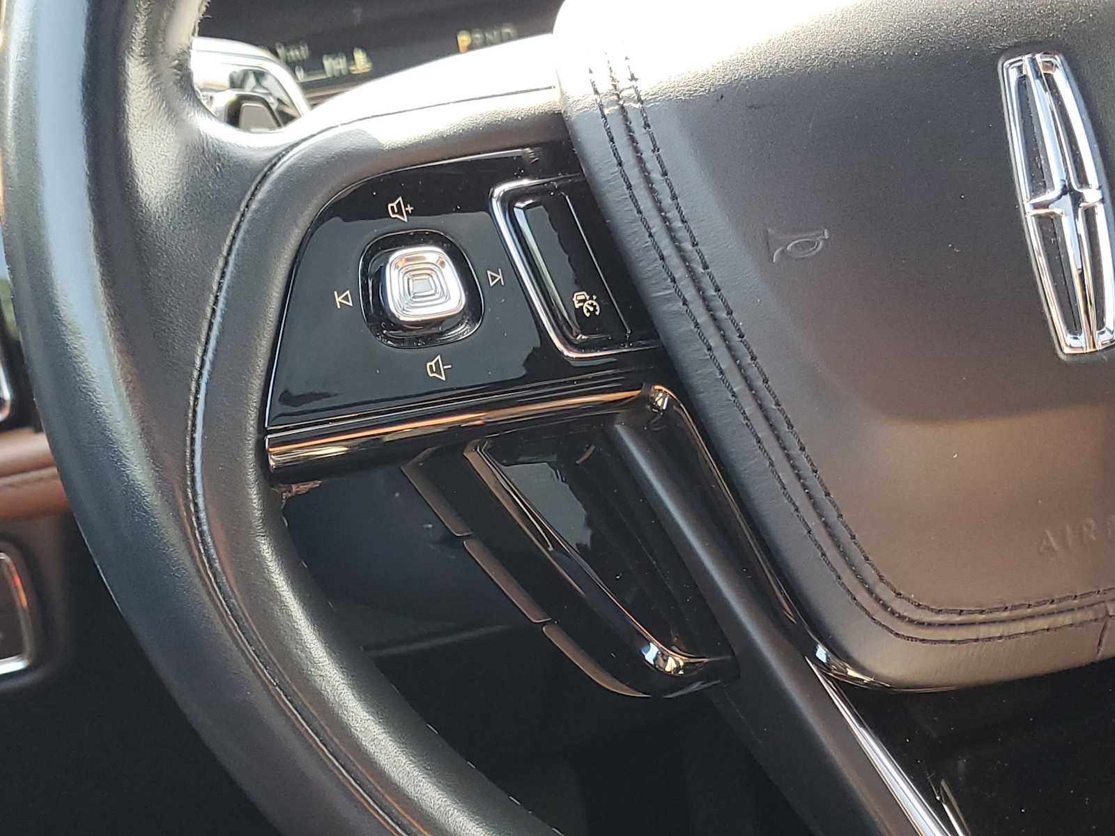 2023 Lincoln Aviator Reserve photo 19