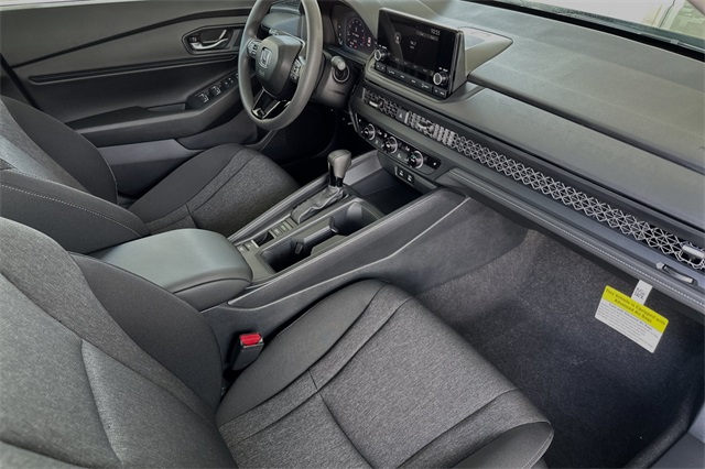2025 Honda Accord SE photo 13