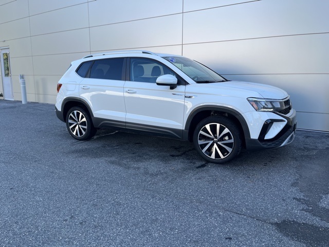 2022 Volkswagen Taos SE photo 21