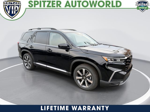 2025 Honda Pilot Touring's photo