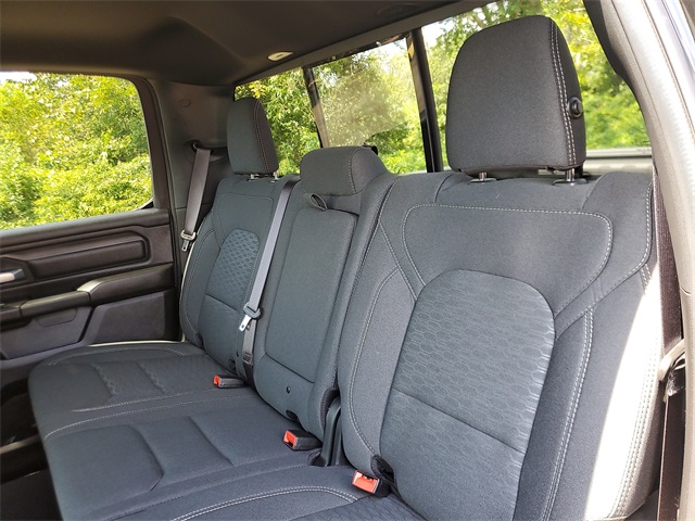 2025 Ram 1500 Tradesman photo 9