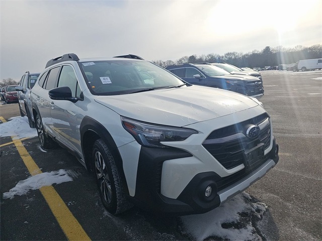 2023 Subaru Outback Limited's photo