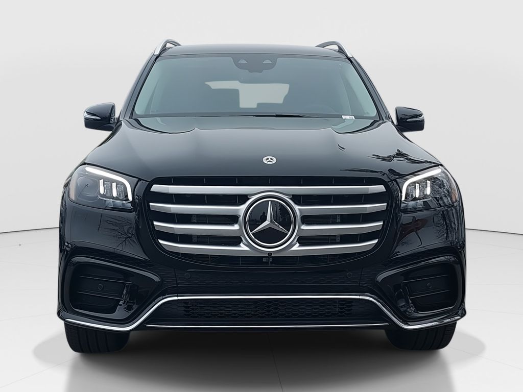 2025 Mercedes Benz GLS 450 4MATIC photo 2