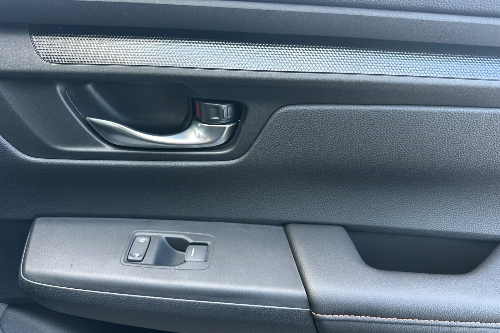2026 Honda CR-V Hybrid Sport-L photo 41