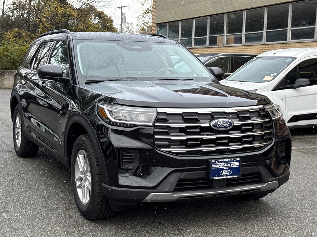 2026 Ford Explorer Active's photo