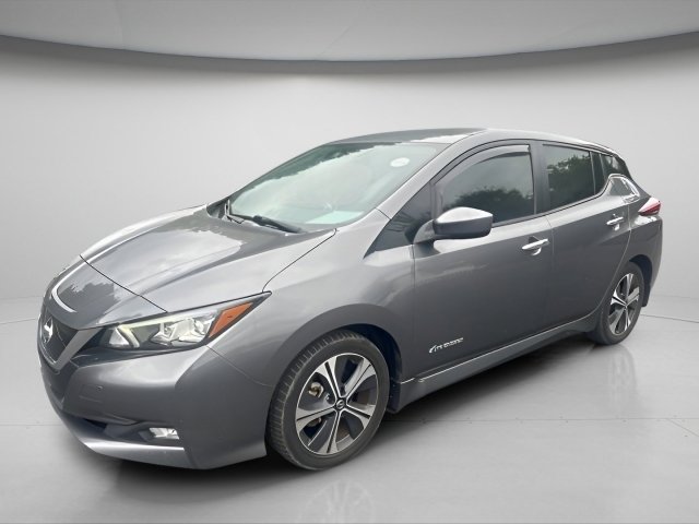 Used 2018 Nissan LEAF SV with VIN 1N4AZ1CP9JC308542 for sale in Fairfield, OH
