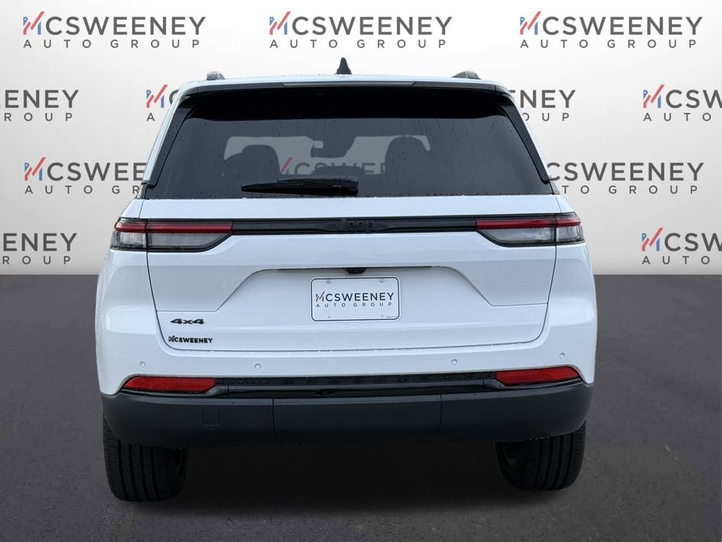 2025 Jeep Grand Cherokee Altitude X photo 3