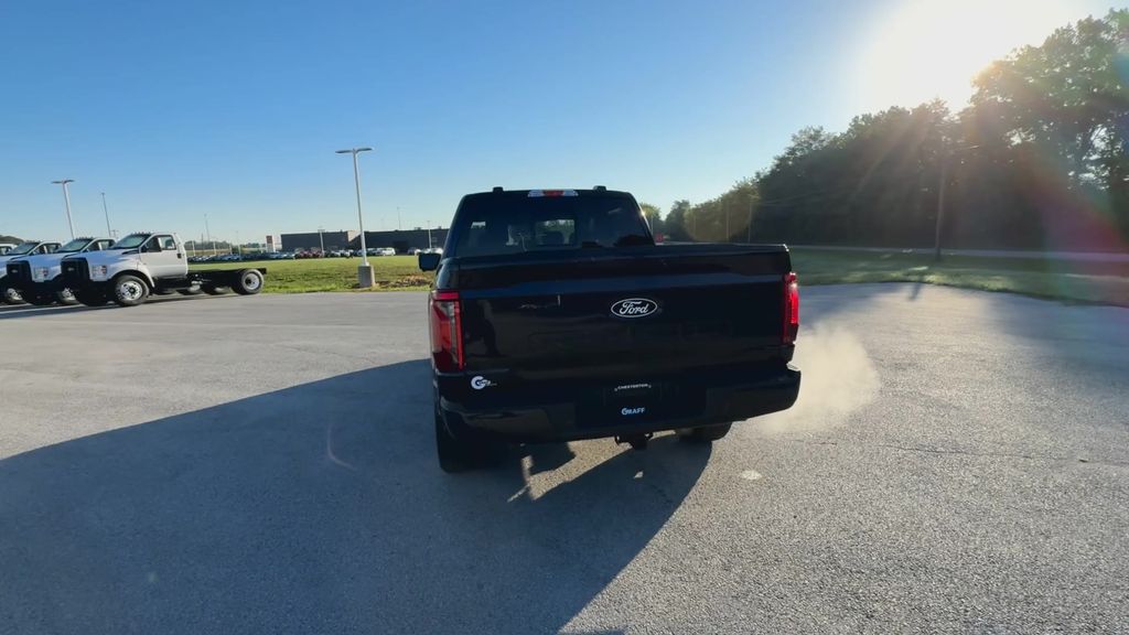 2025 Ford F-150 XLT photo 9