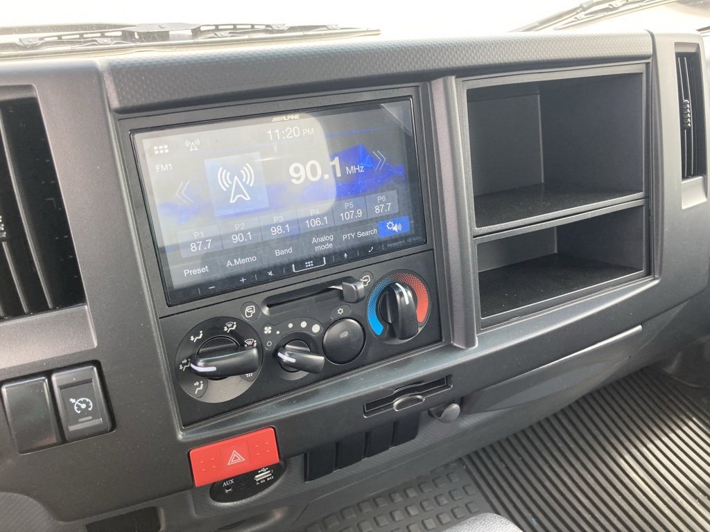 2024 Chevrolet Silverado 3500HD photo 2