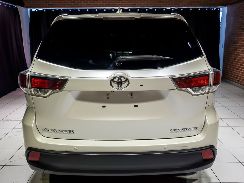 2016 TOYOTA HIGHLANDER - Image 7