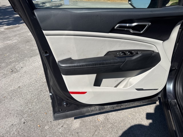 2023 Kia Sportage EX photo 13