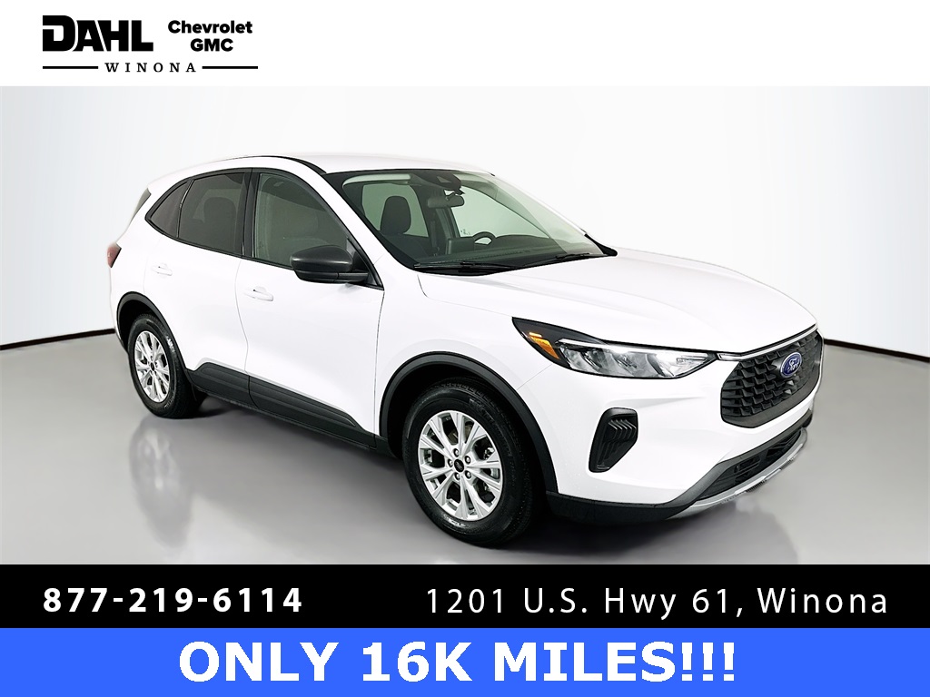 2025 Ford Escape Active's photo