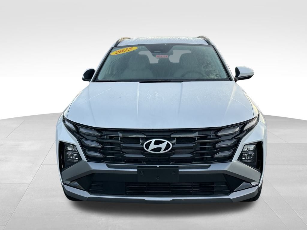 2025 Hyundai Tucson SEL photo 2