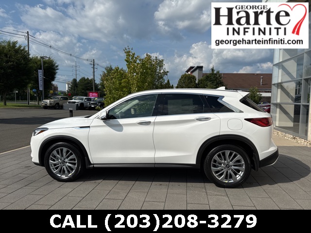 2025 Infiniti QX50 PURE AWD photo 3