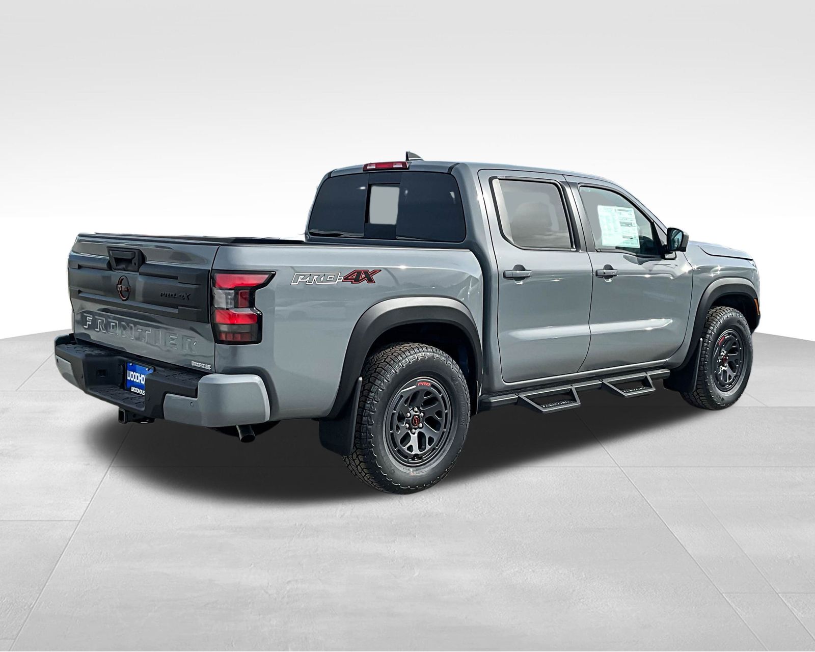 2025 Nissan Frontier PRO-4X photo 5