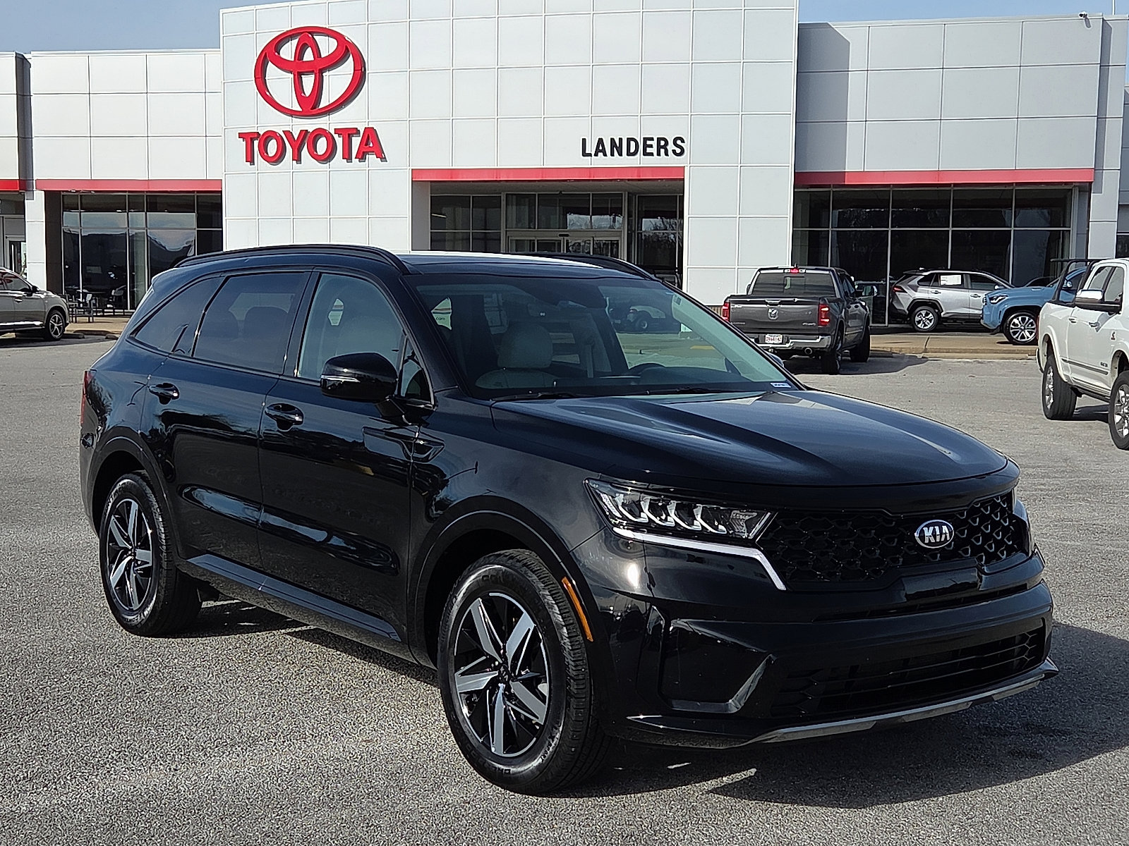 2021 Kia Sorento S's photo