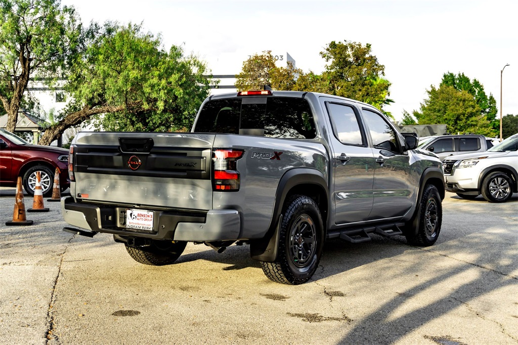 2026 Nissan Frontier PRO-X photo 4