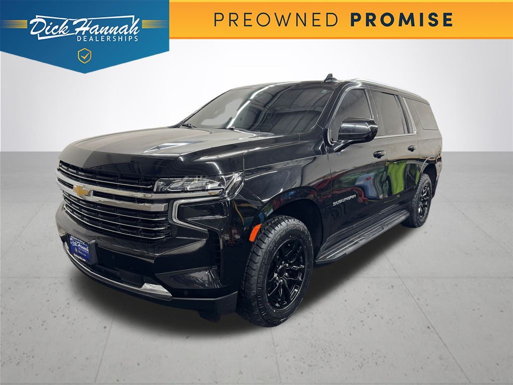 2022 Chevrolet Suburban LT's photo