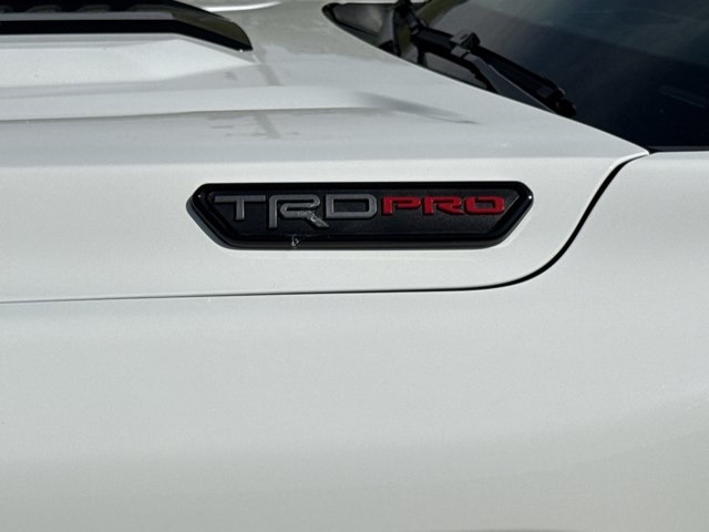2025 Toyota Tacoma TRD Pro photo 11