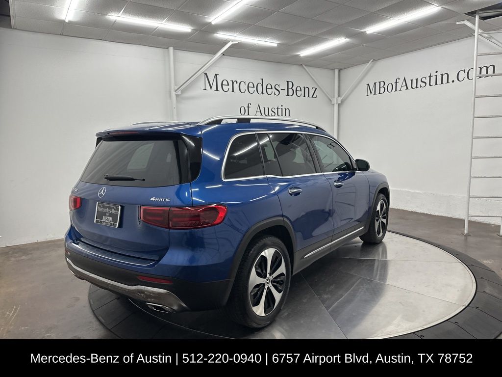 2024 Mercedes Benz GLB 250 4MATIC photo 5