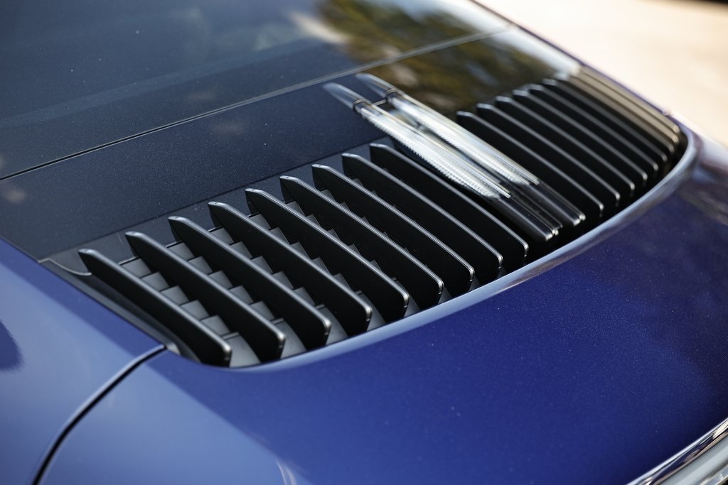 2023 Porsche 911 T photo 15