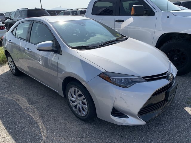 2018 Toyota Corolla LE photo 2