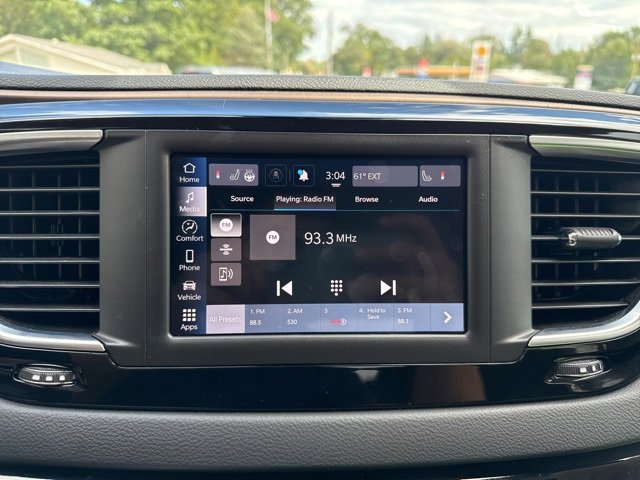 2023 Chrysler Voyager LX photo 24