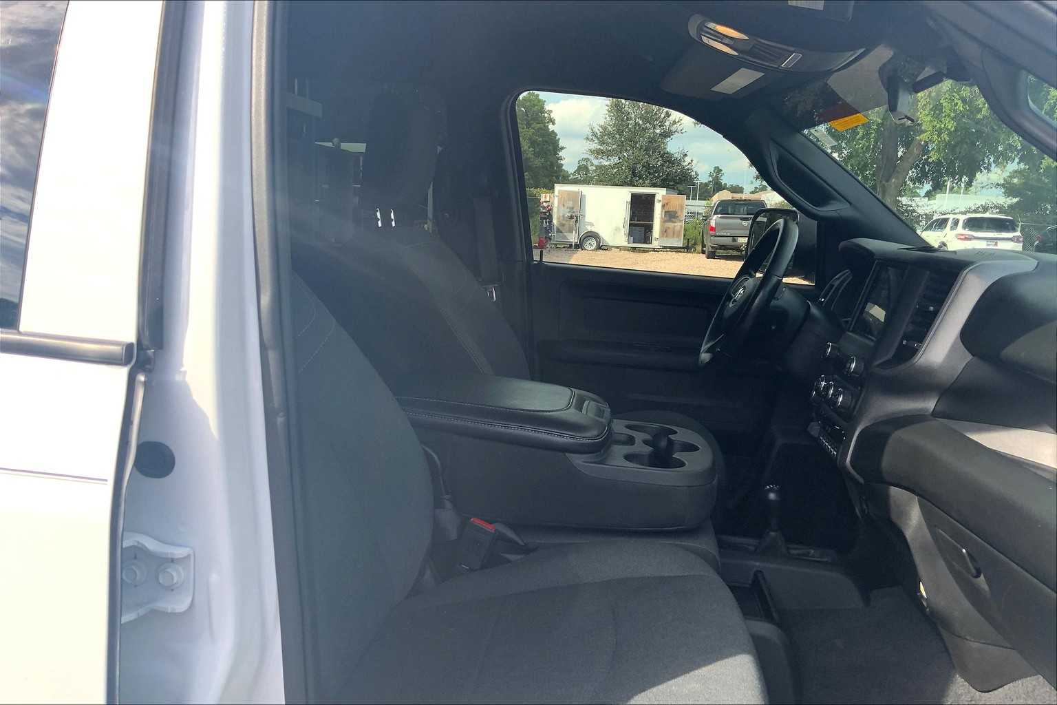 2021 Ram 2500 Tradesman photo 8
