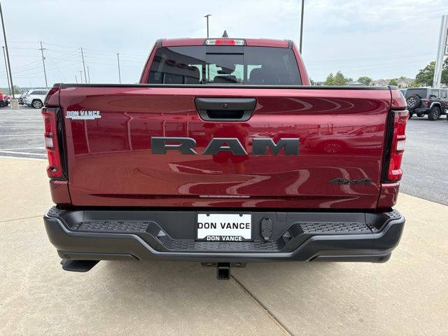 2025 Ram 1500 Tradesman photo 2
