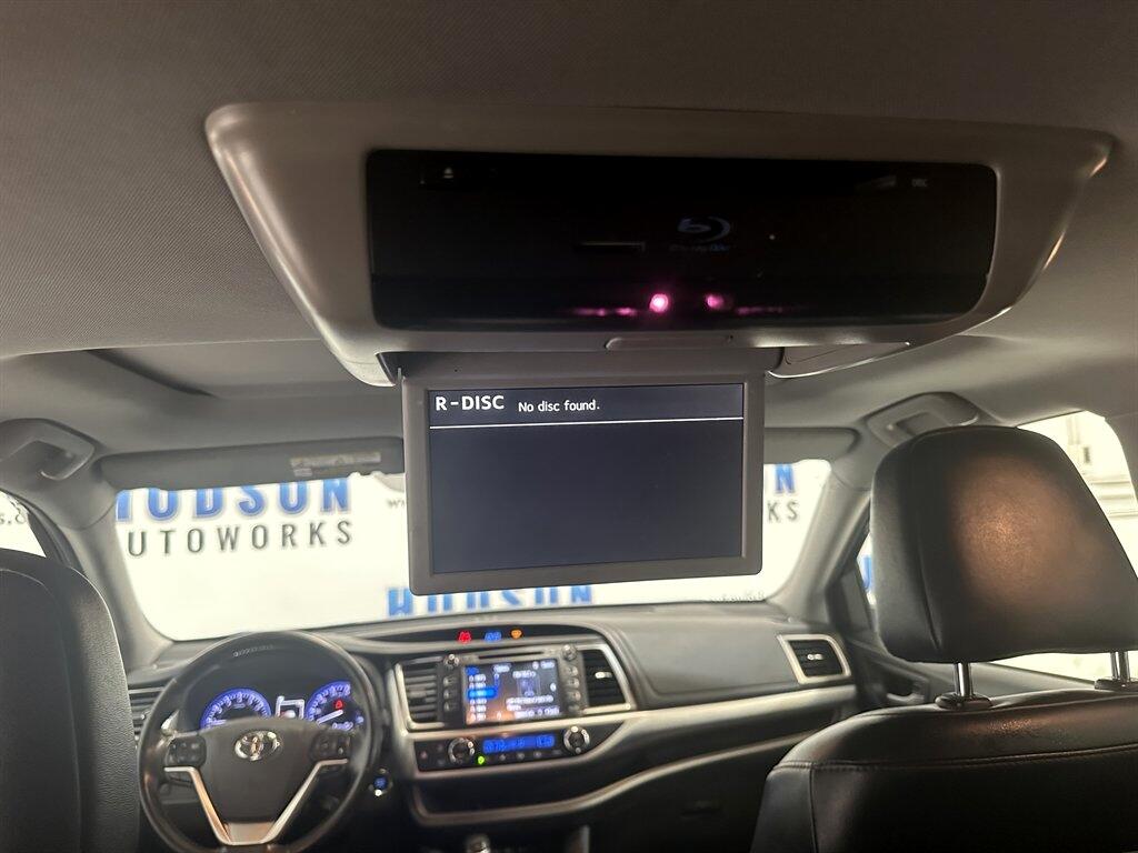 2018 Toyota Highlander XLE photo 26