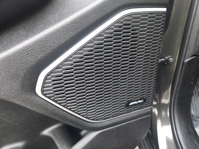 2022 Jeep Grand Cherokee Limited photo 11