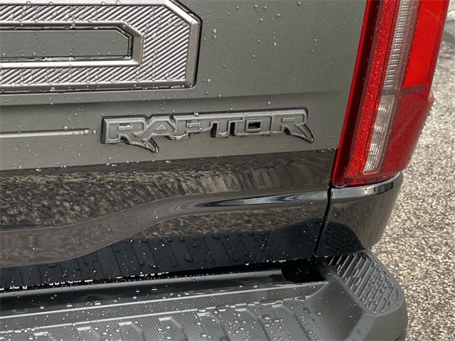 2024 Ford F-150 Raptor photo 4