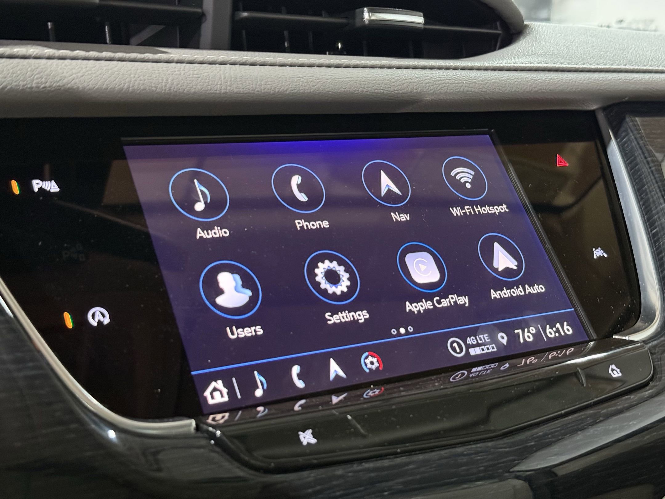 2025 Cadillac XT6 Premium Luxury photo 26