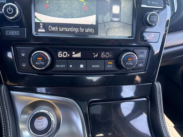 2018 Nissan Maxima Platinum photo 22